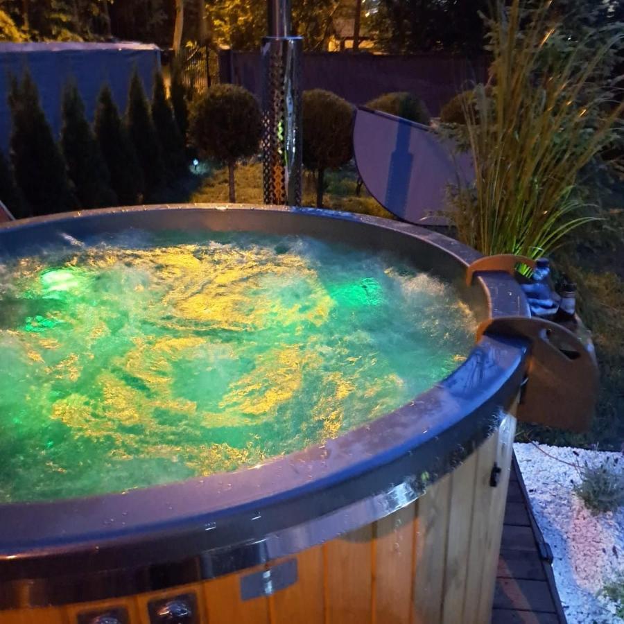 Lesny Zakatek Malediwy Spa Явожно Екстериор снимка